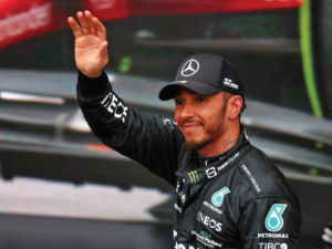 [F1新聞]Hamilton：為Russell感到高興，並為Mercedes-AMG感到自豪