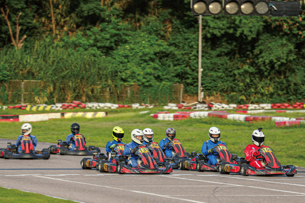 <strong>LightsOUT舉辦小型賽車聯賽 助車手邁向專業</strong>