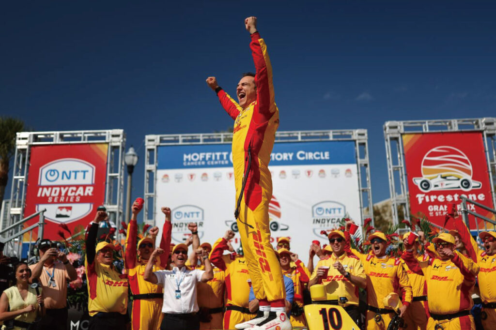 <strong>衛冕冠軍Palou旗開得勝 Schumacher首圈撞車退賽</strong>