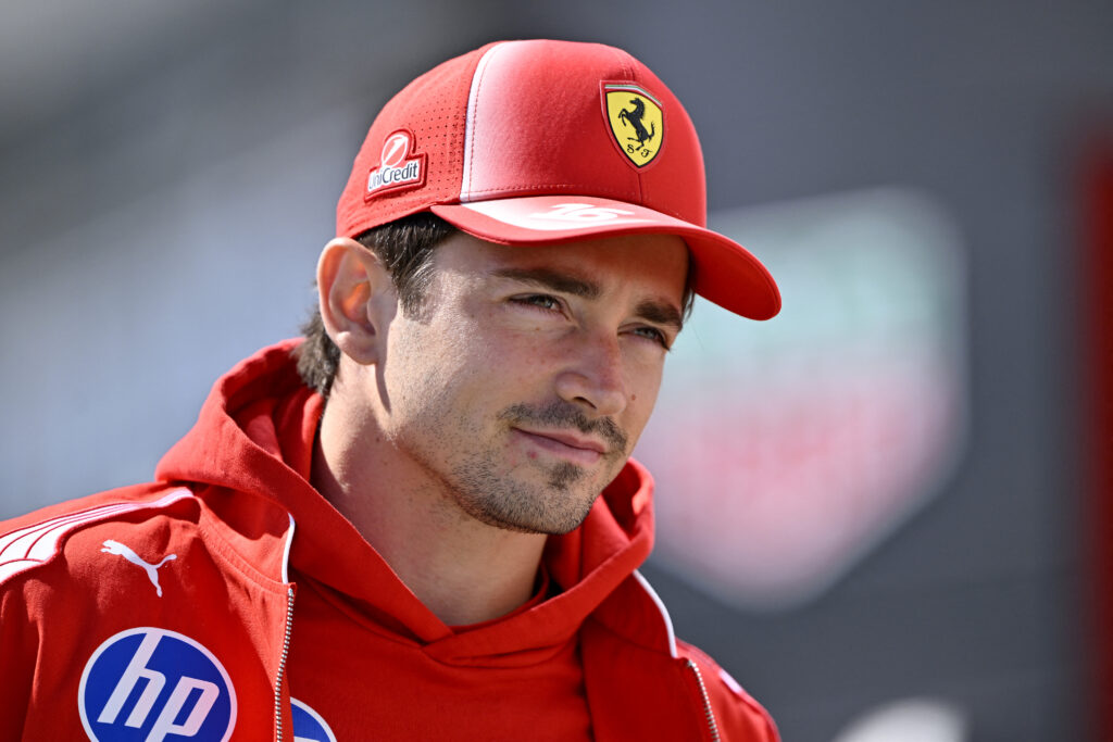 Charles Leclerc 與 Ferrari 續簽多年合約