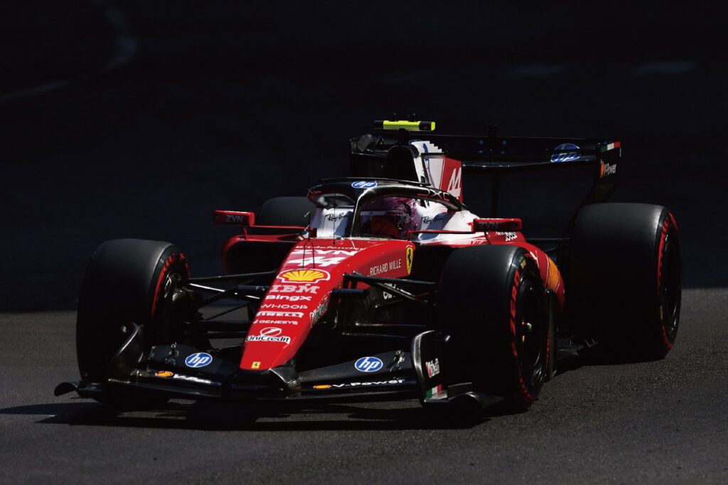 Hamilton 對 Ferrari 無法在排位賽延續優勢感到困惑